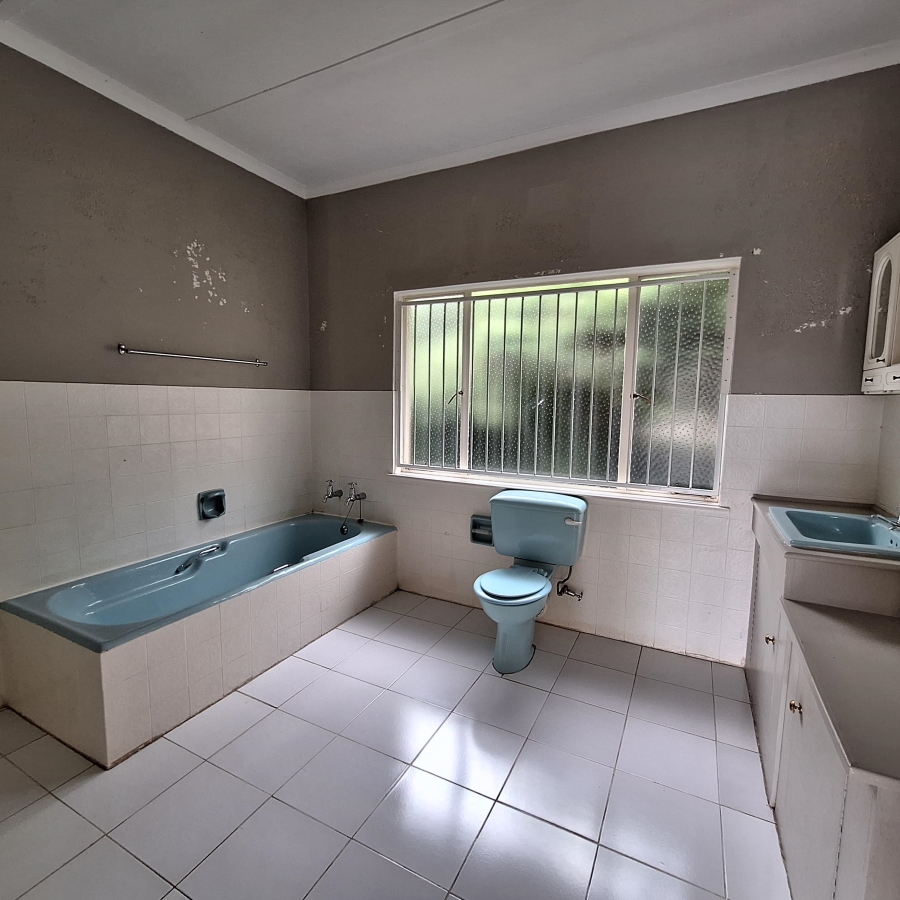 4 Bedroom Property for Sale in Frankfort Free State